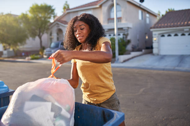 Best Residential Junk Removal  in Steelevle, IL