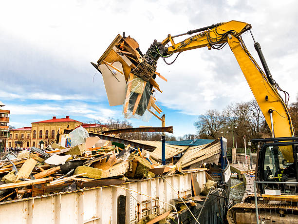 Best Local Junk Hauling  in Steelevle, IL